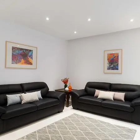 グロセコ ラ スリオラ Ib. アパート サン・セバスティアン